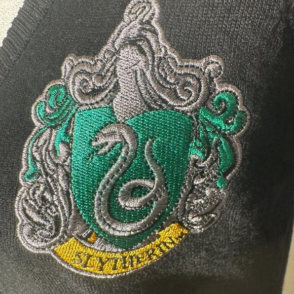 Harry Potter Slytherin V-Neck Long Sleeve Black Gray Knit Cardigan Sweater Med - Picture 3 of 7